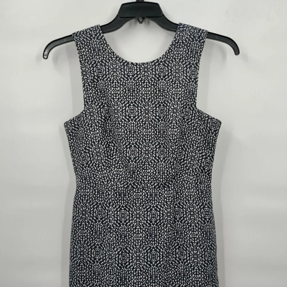 H&M Tweed Sleeveless Side Pockets V Back Mini Dress Size 8 Women Black